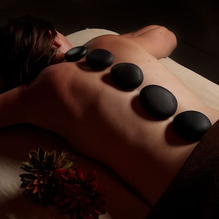 Couples treatment rooms, sauna, hot tub, steam room, body treatments
