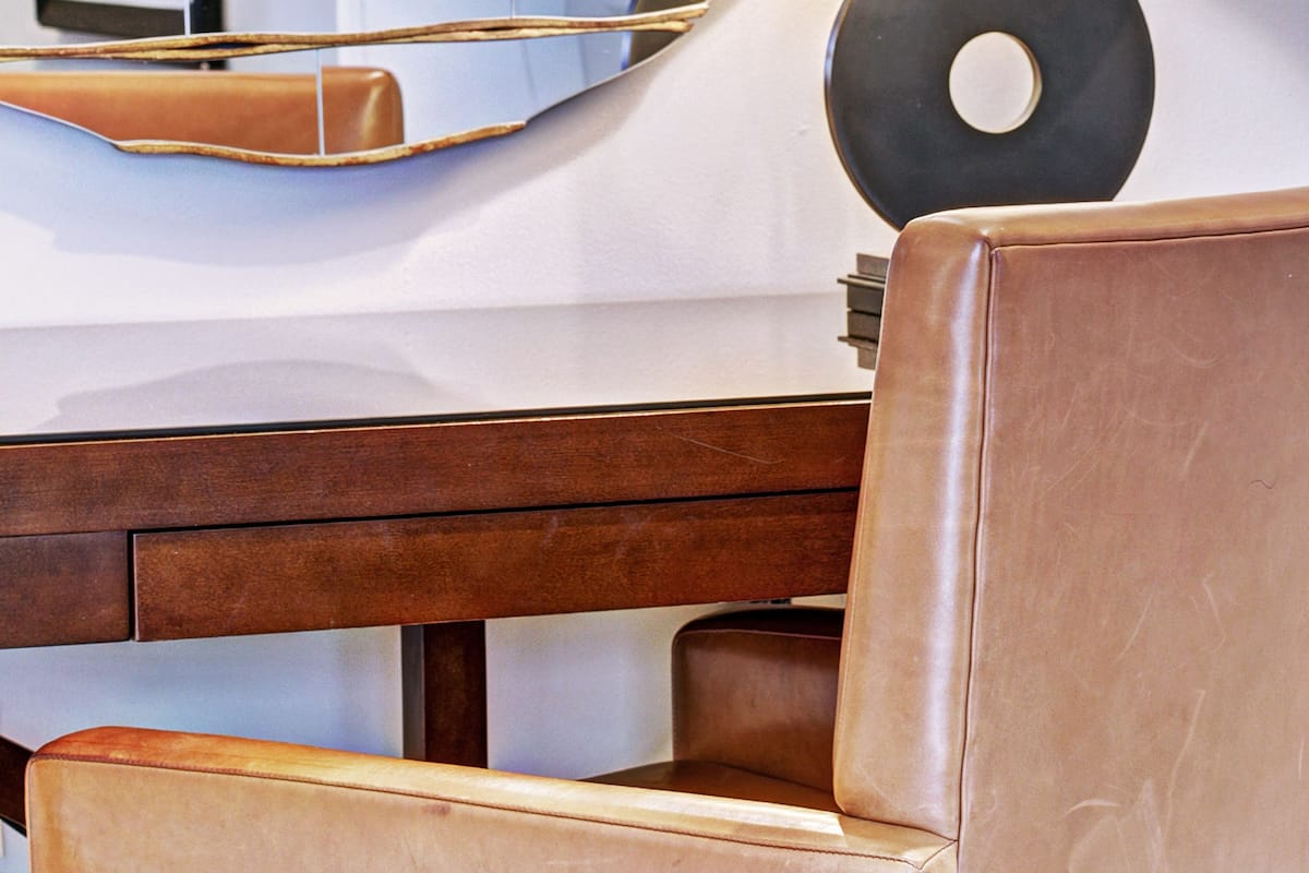 Luxury Suite, 1 King Bed with Sofa bed | In-room business center