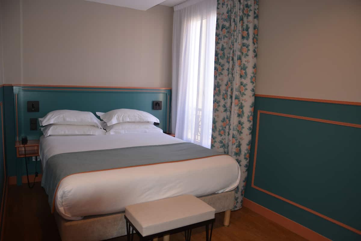 Doppia Classic, lato giardino | 1 camera, biancheria da letto di alta qualità, una cassaforte in camera