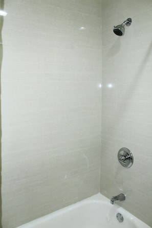 Douche de la salle de bain