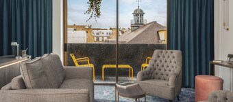 Pley Hotel