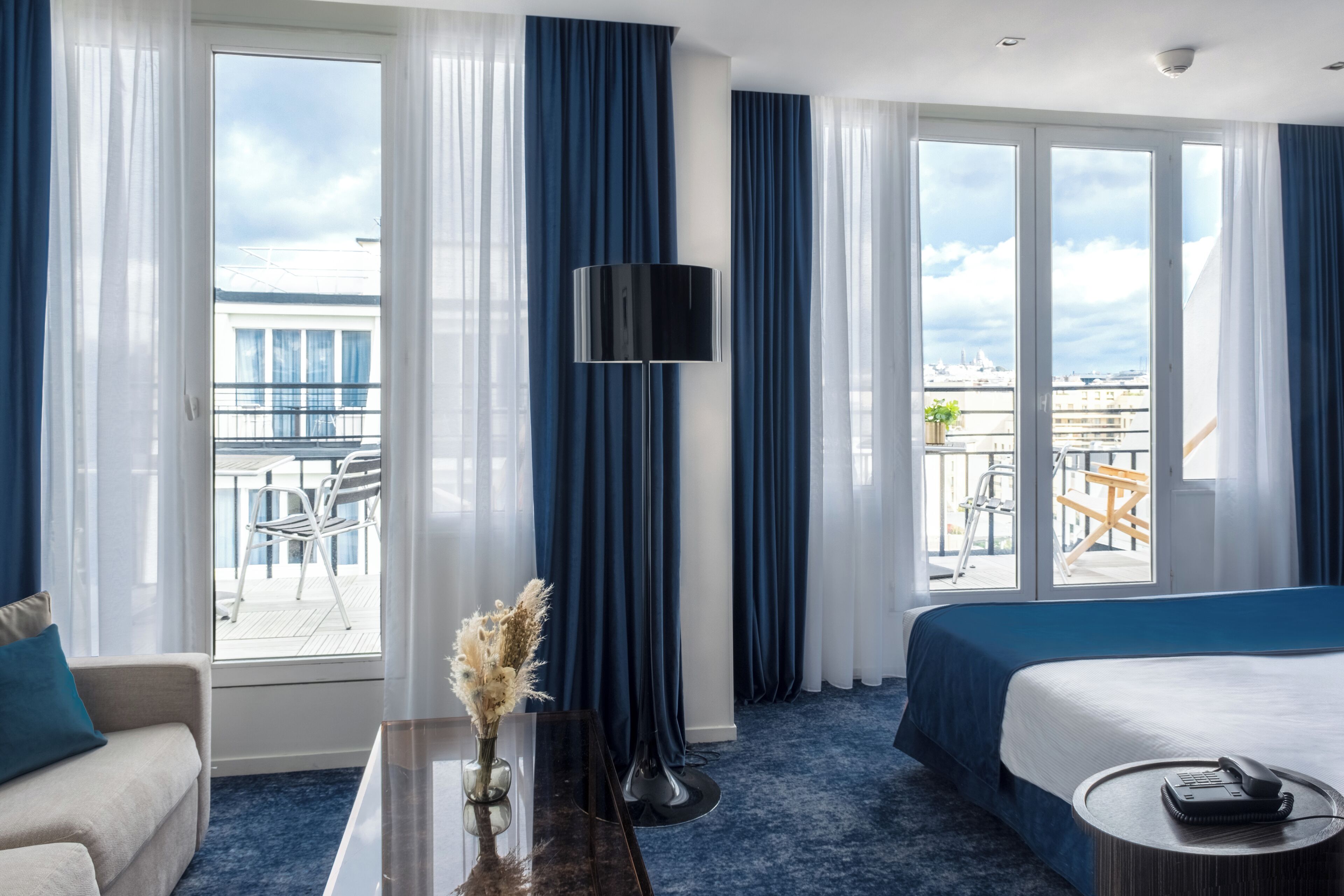 Junior Suite Double | Premium bedding, minibar, in-room safe, individually decorated
