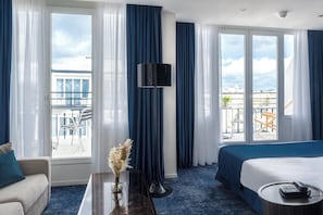 Junior Suite Double | 1 bedroom, premium bedding, minibar, in-room safe