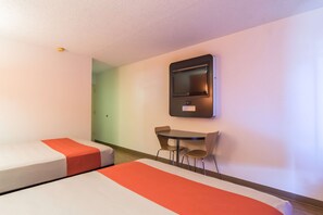 Private kitchenette - Motel 6 Arkadelphia, AR (Arkadelphia)