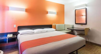 Motel 6 Arkadelphia, AR