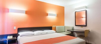 Motel 6 Arkadelphia, AR