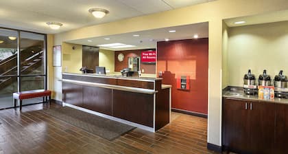 Red Roof Inn PLUS+ Washington DC - Oxon Hill