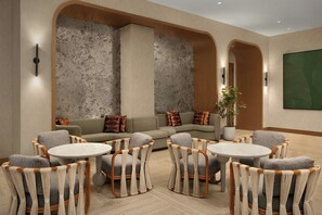 Breakfast and dinner served, Mediterranean cuisine - Courtyard by Marriott San Diego Downtown Little Italy (San Diego)