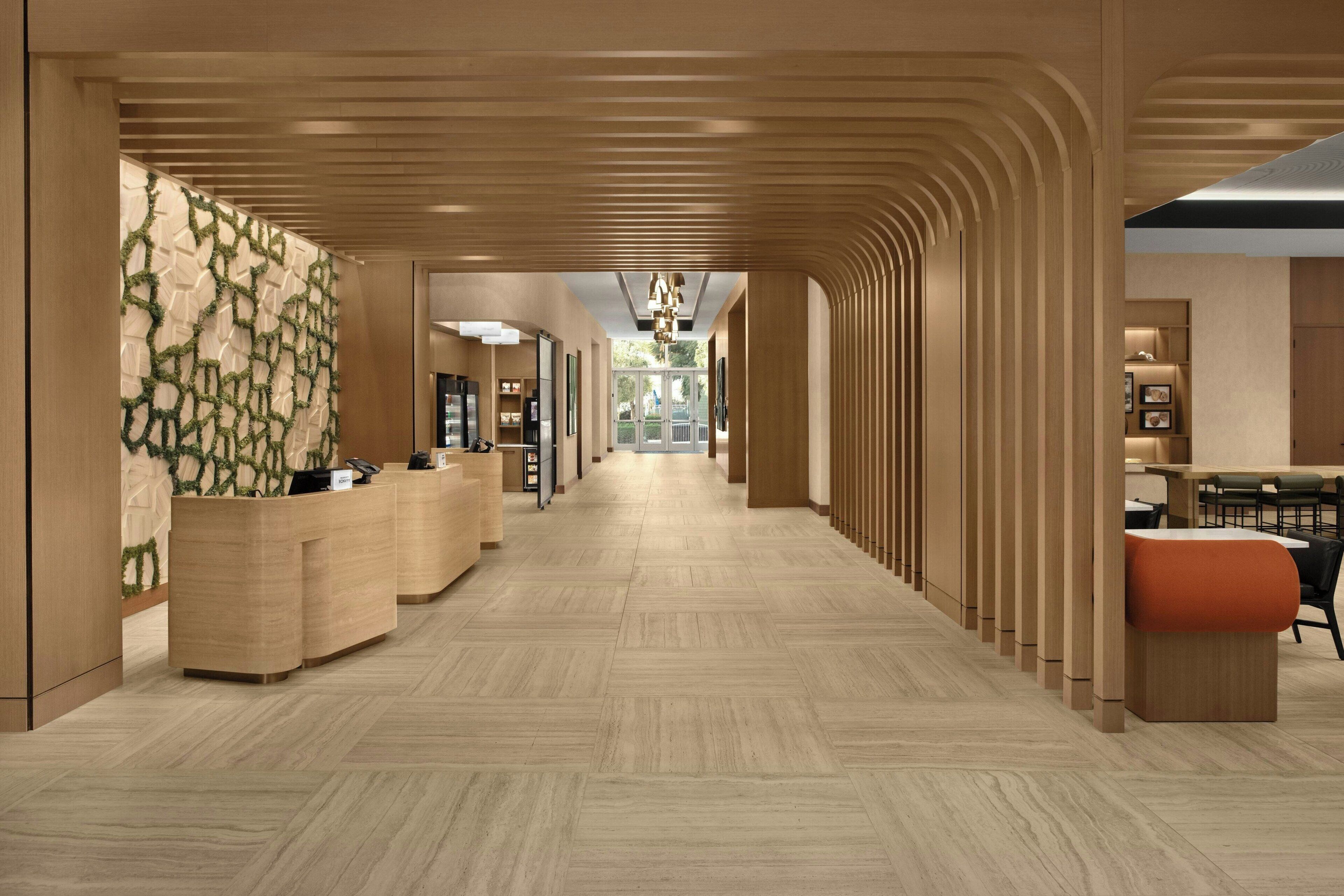 ล็อบบี้เลานจ์