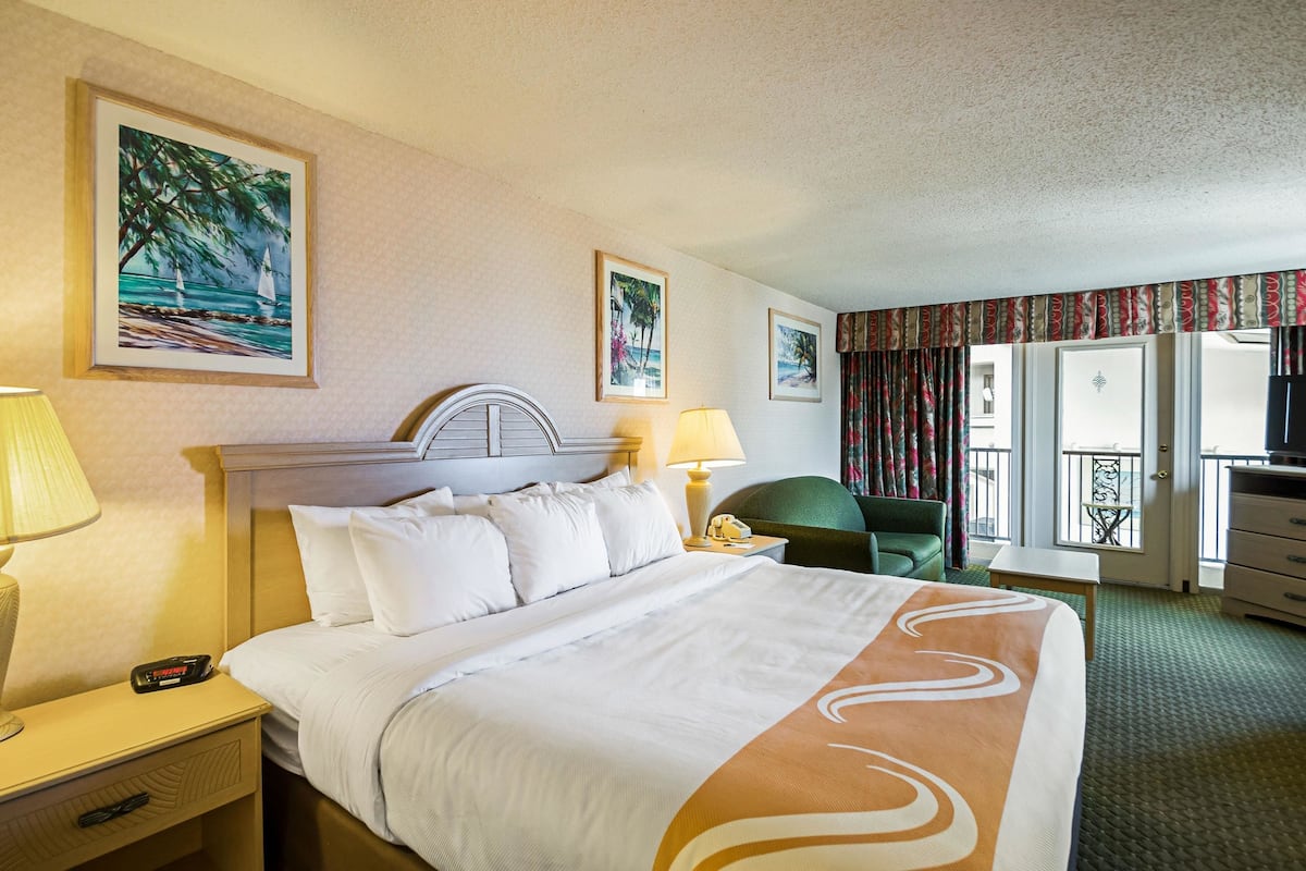 In-room safe, blackout drapes, iron/ironing board, free WiFi