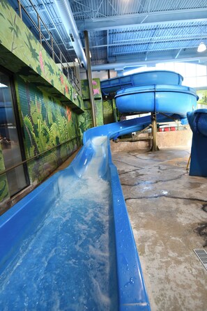 Indoor pool, open 8:00 AM to 10:00 PM, pool loungers