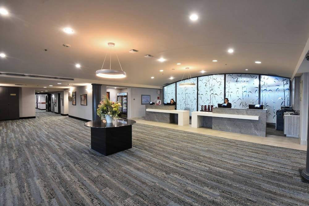 Victoria Inn Hotel & Convention Centre photo 8