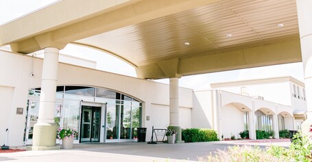 Victoria Inn Hotel and Convention Centre Winnipeg - Image 14