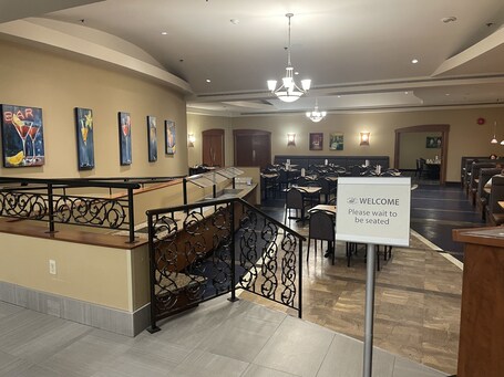 Victoria Inn Hotel and Convention Centre Winnipeg - Image 18