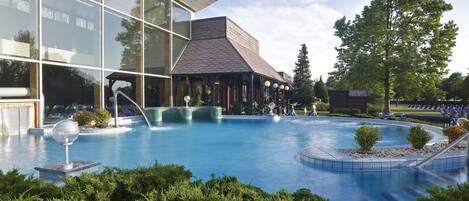 2 indoor pools, outdoor pool, pool loungers