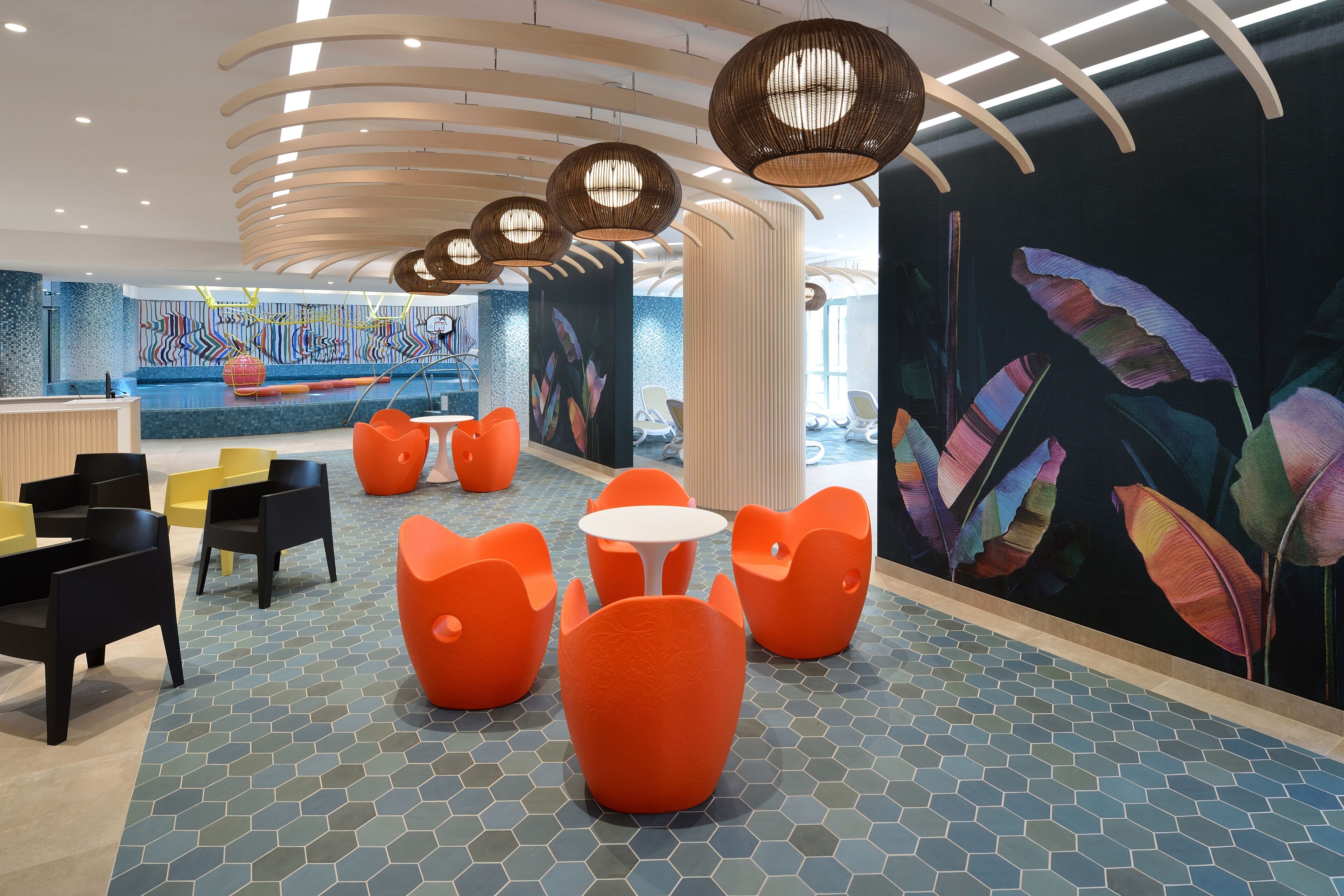 2 indoor pools, outdoor pool, pool loungers