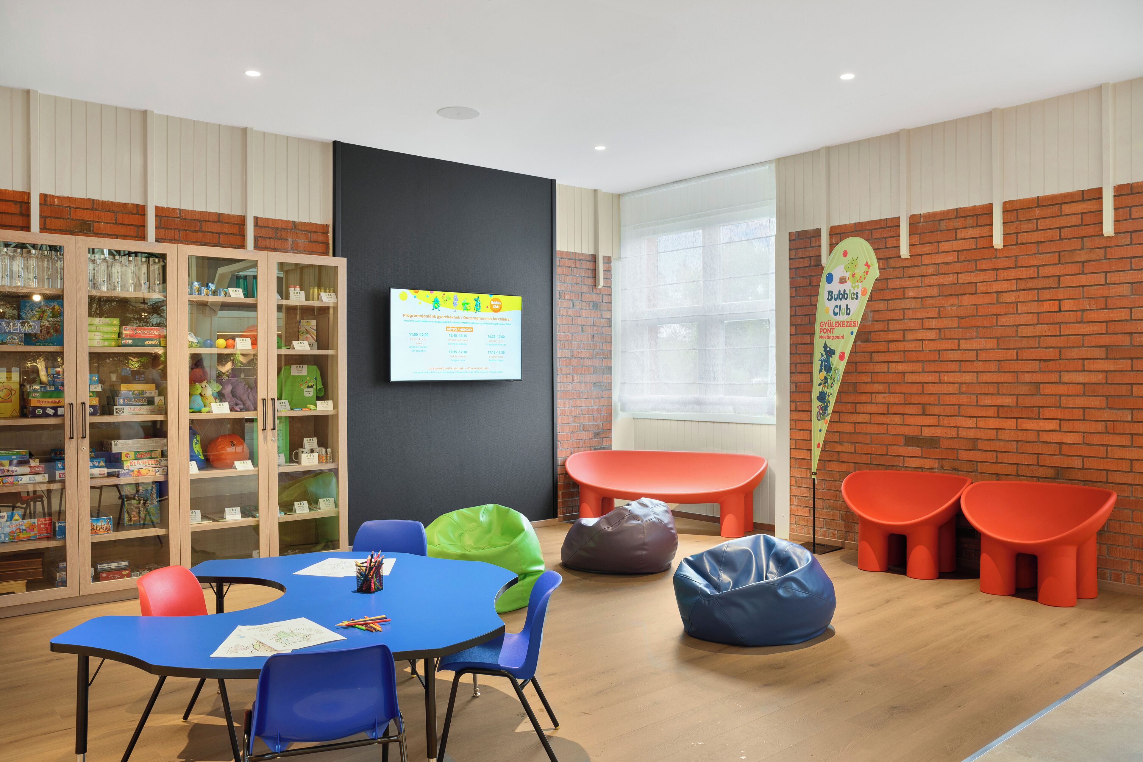 children’s play area – indoor