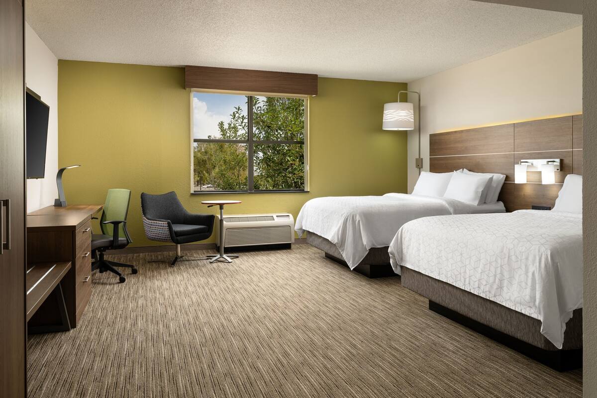 1 bedroom, in-room safe, desk, laptop workspace