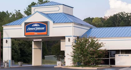 Howard Johnson by Wyndham Commerce GA