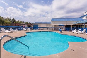 Seasonal outdoor pool