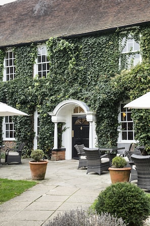Garden - Bush Hotel Farnham (Farnham)