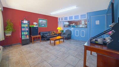 Mayfair Inn