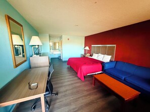 Economy-Zimmer, 1 King-Bett | Schreibtisch, Bügeleisen/Bügelbrett, kostenloses WLAN, Bettwäsche