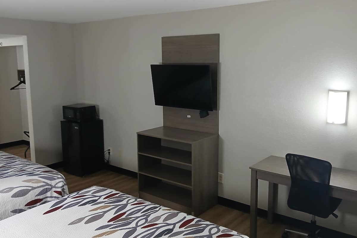 Standard Room, 2 Queen Beds, Non Smoking (2nd Floor) | Premium bedding, down comforters, desk, laptop workspace