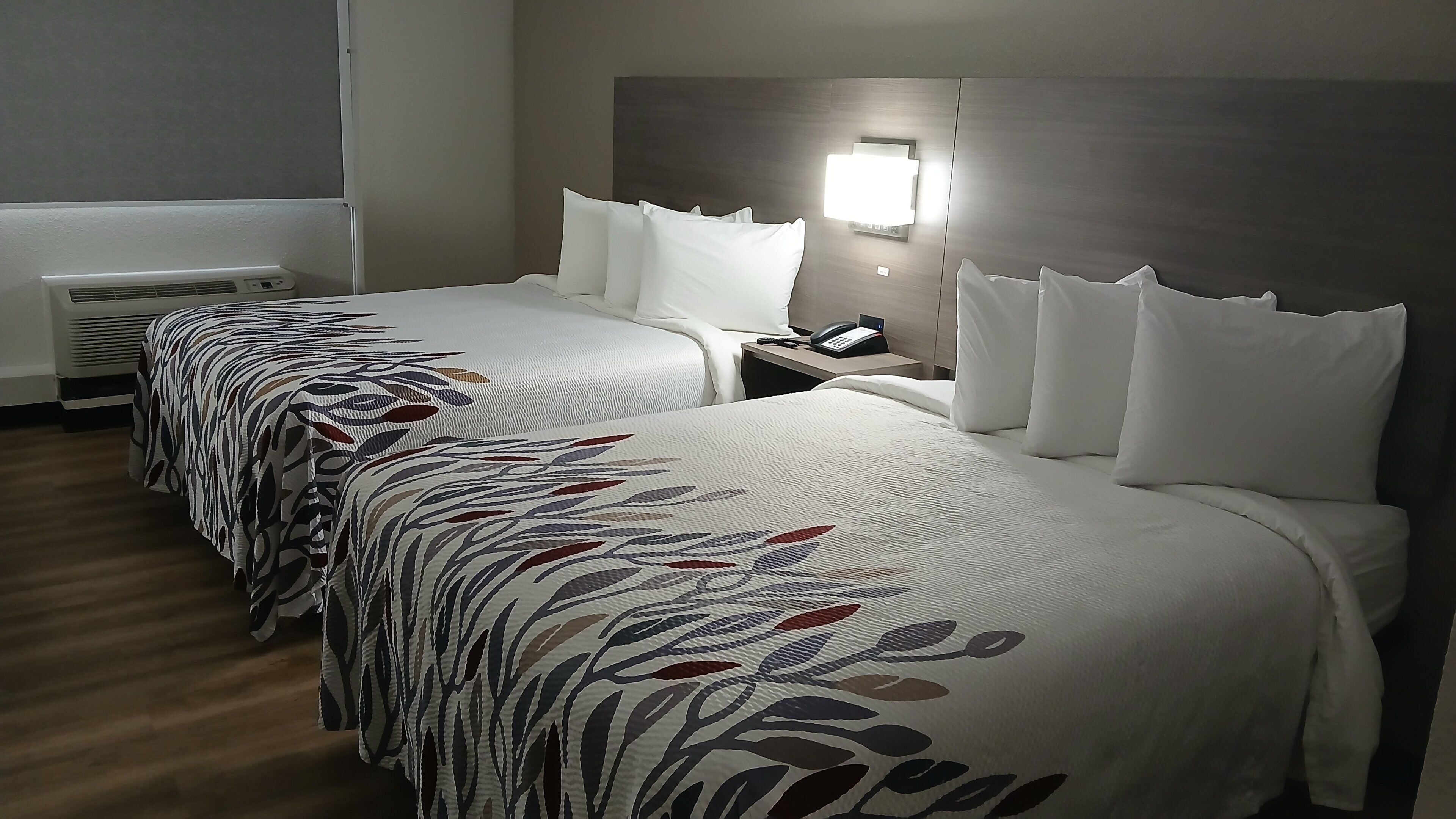 Photo - Red Roof Inn Alexandria, LA