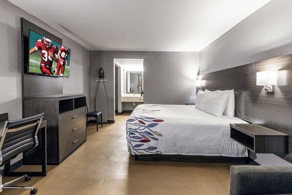 Habitación superior, 1 cama King size, para no fumadores | Ropa de cama de alta calidad, edredón y escritorio 