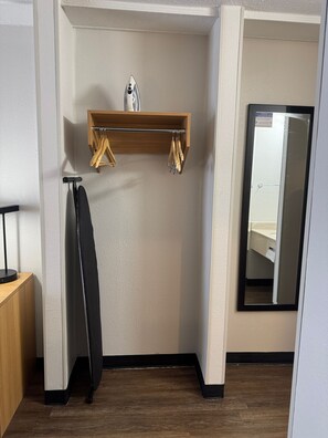 Desk, laptop workspace, iron/ironing board, free WiFi