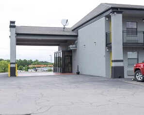 Exterior - Morrilton Inn (Morrilton)