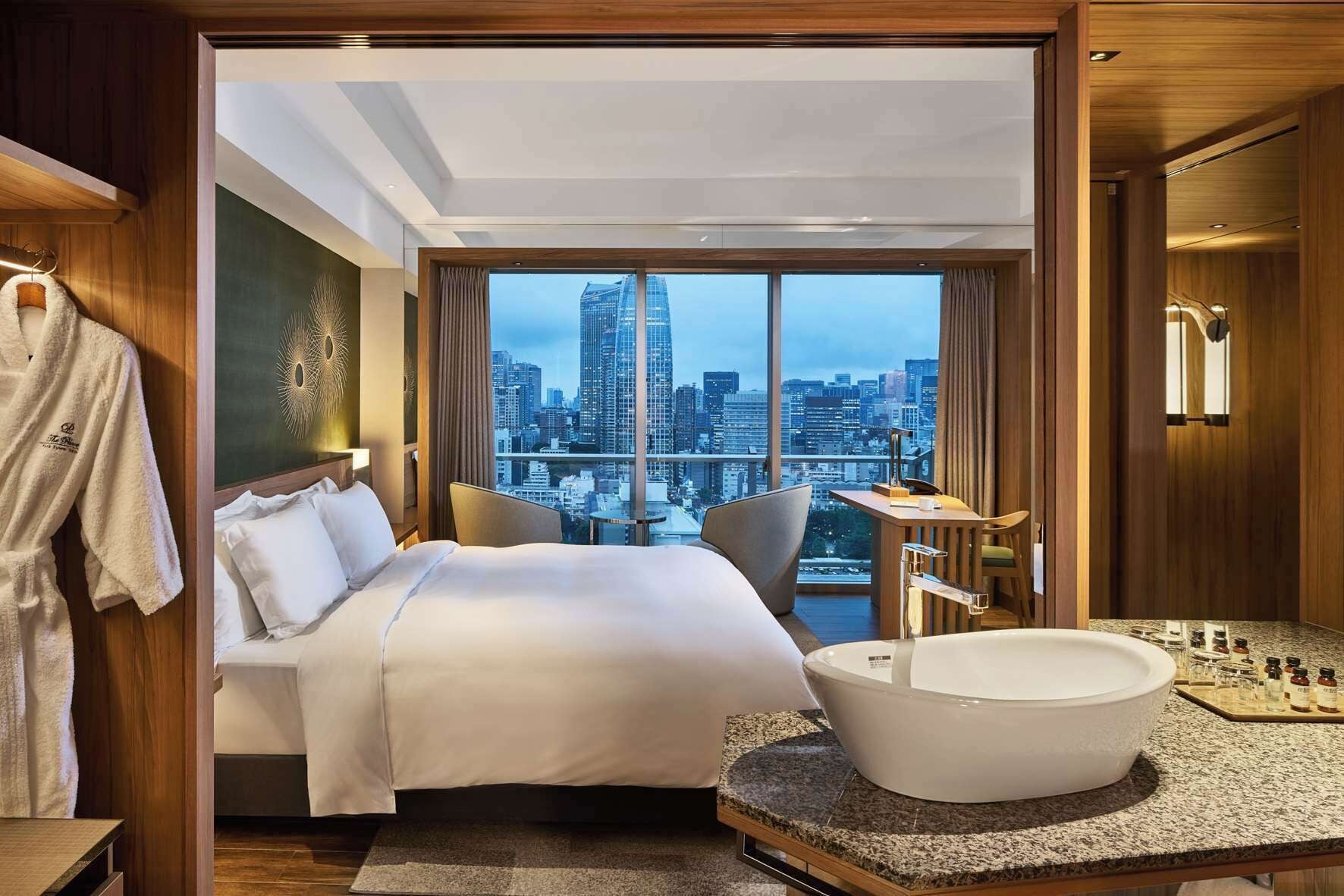 Minibar, in-room safe, desk, blackout curtains
