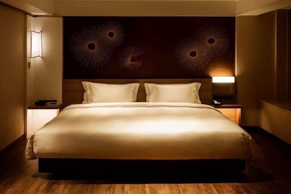1 bedroom, minibar, in-room safe, blackout drapes