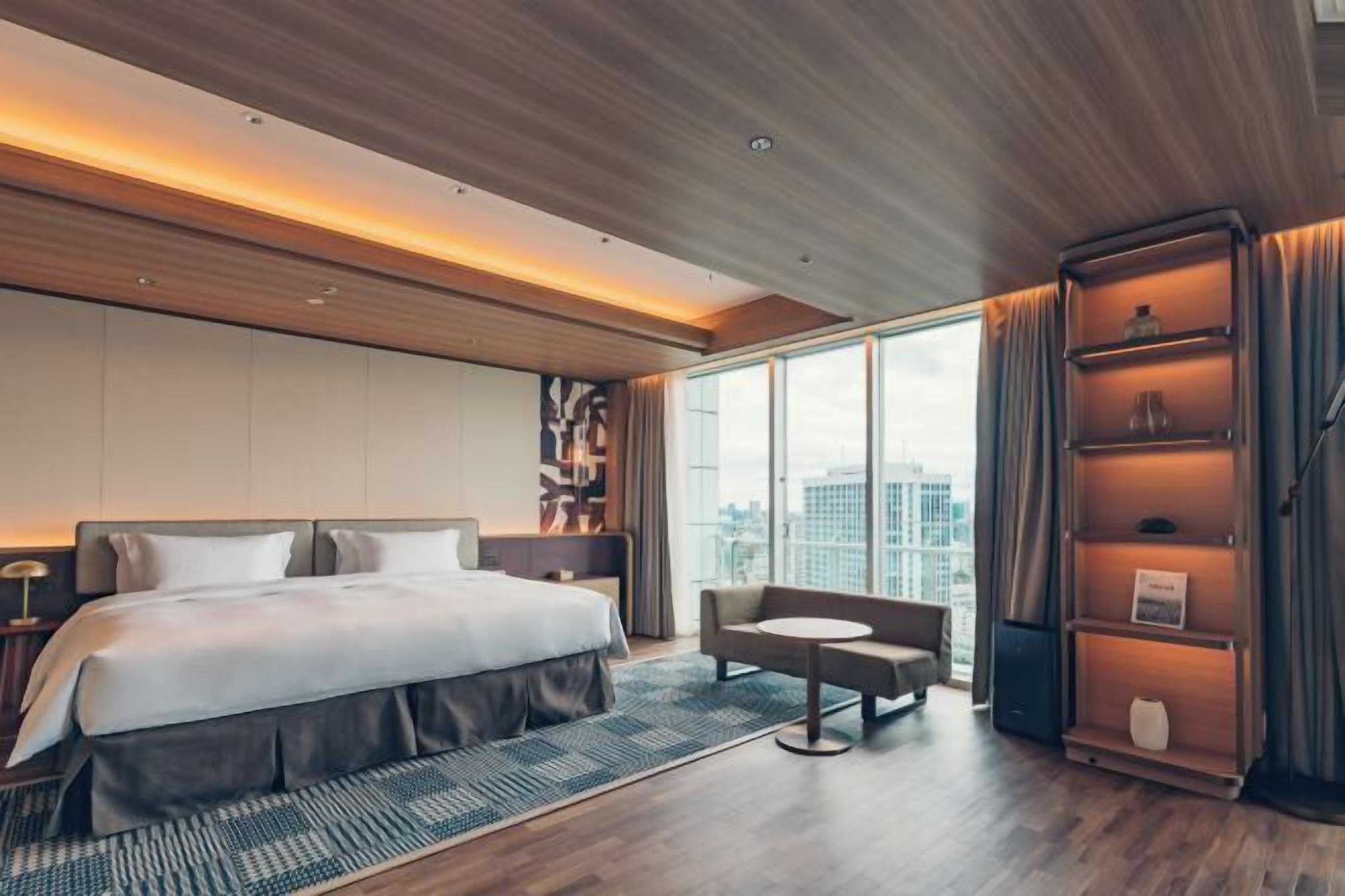 Minibar, in-room safe, desk, blackout drapes