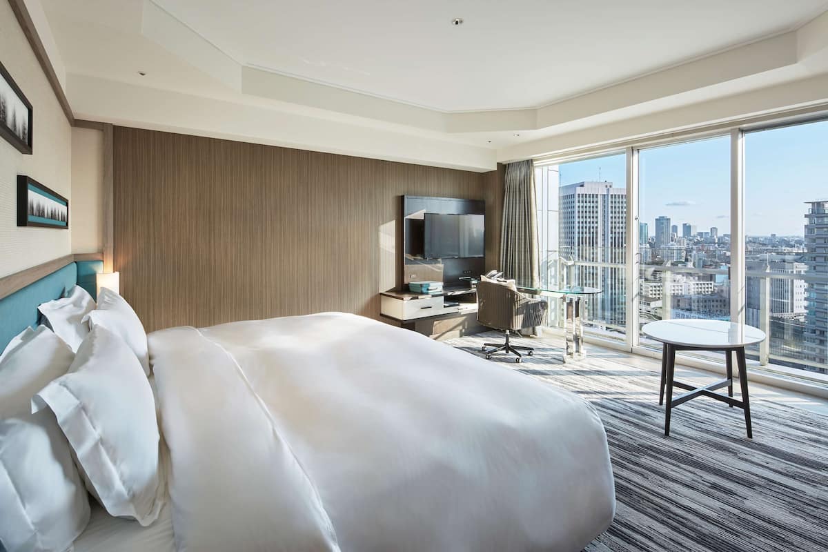 1 slaapkamer, een minibar, een kluis op de kamer, een bureau