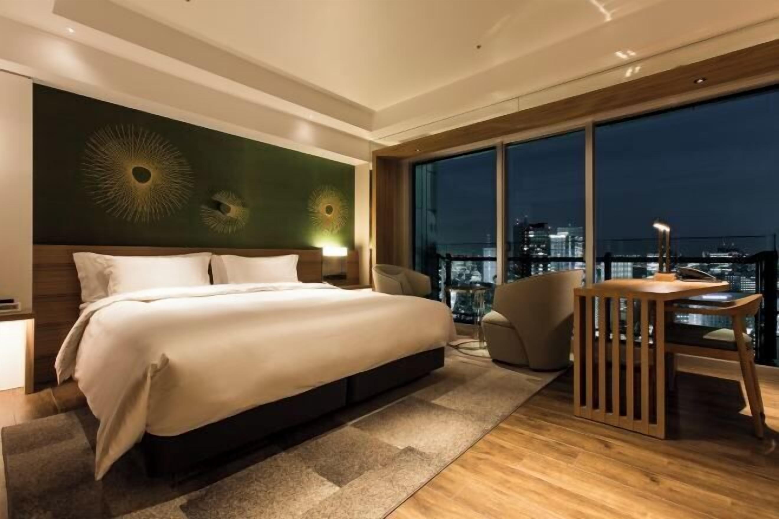 Minibar, in-room safe, desk, blackout drapes