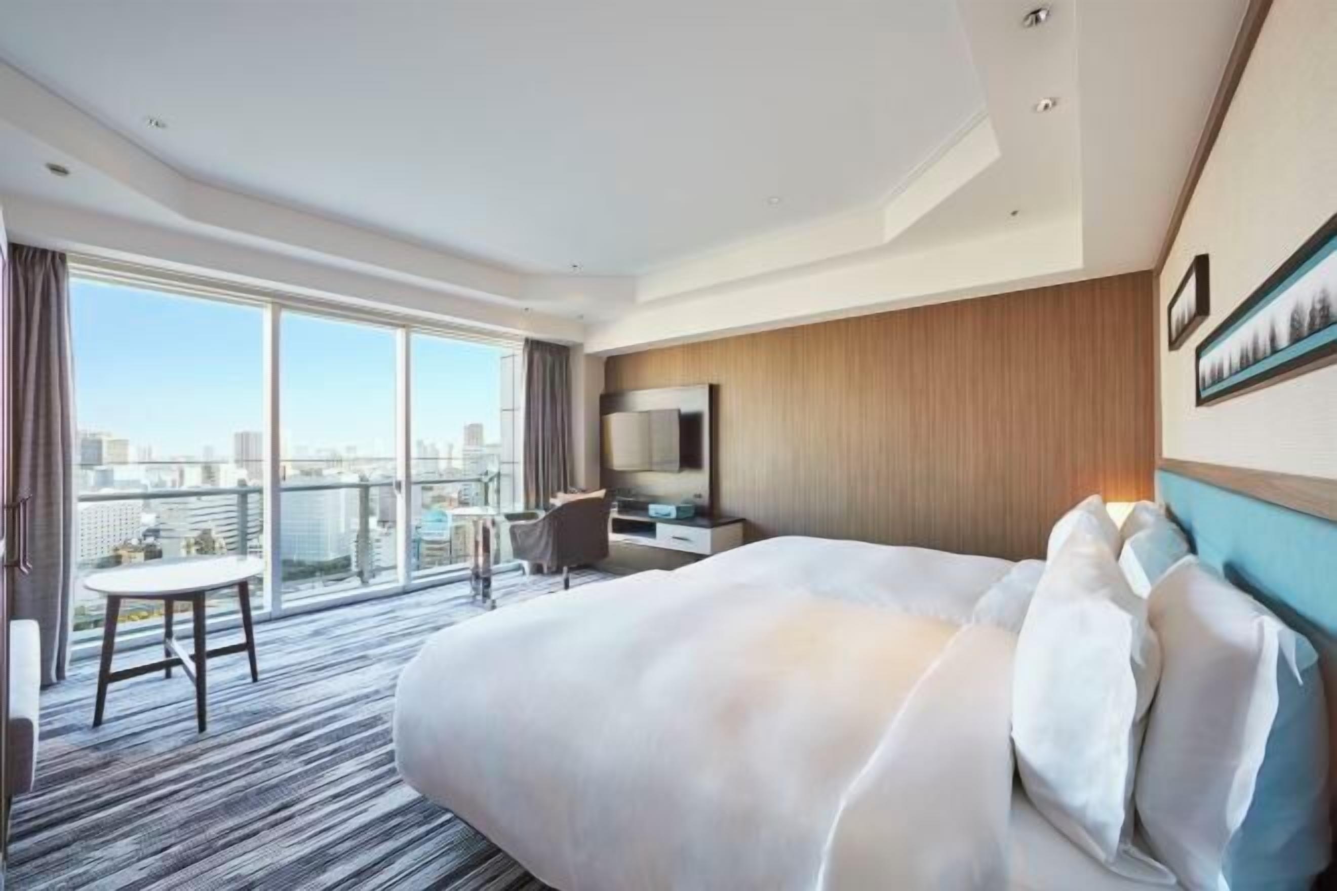 Minibar, in-room safe, desk, blackout drapes