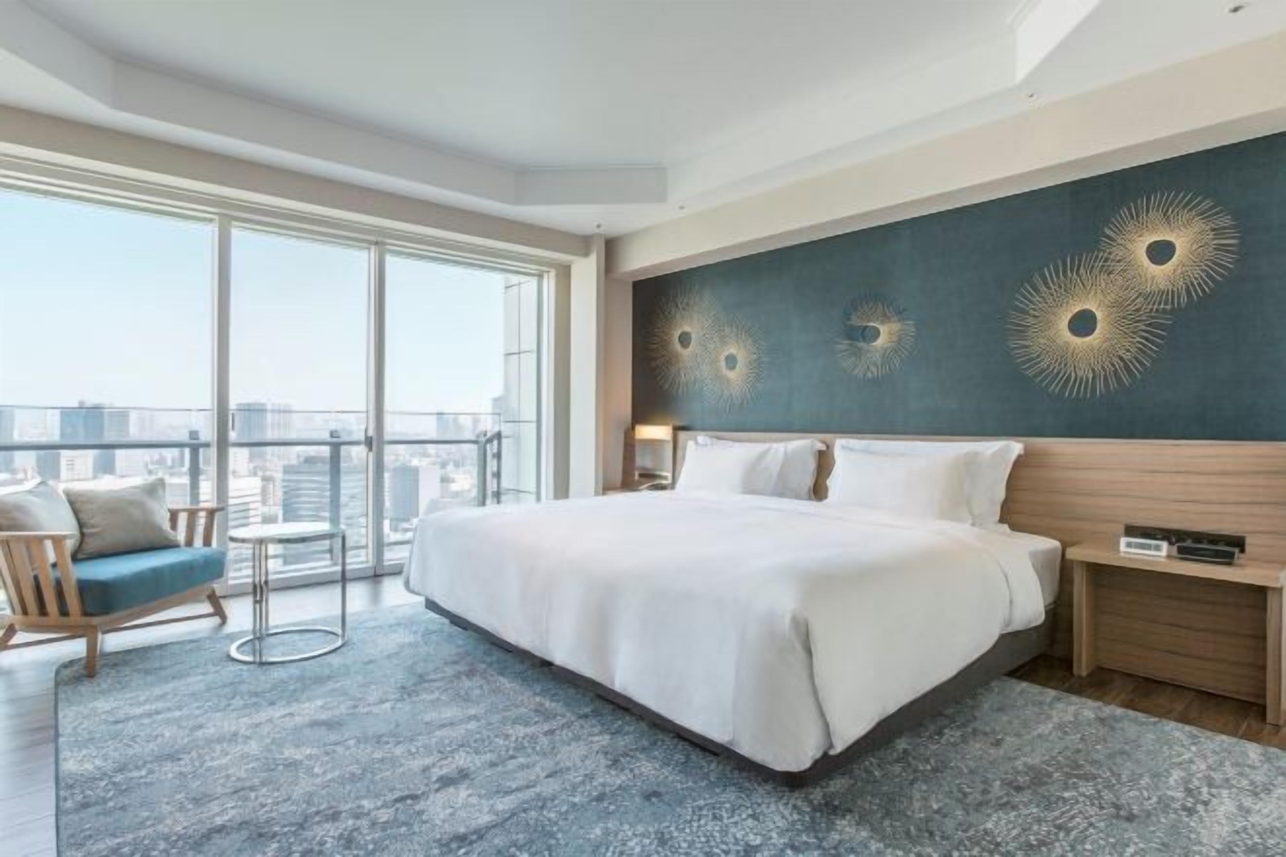 Minibar, in-room safe, desk, blackout drapes