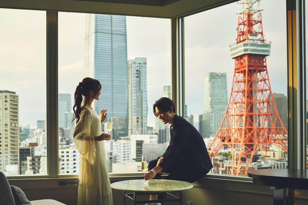 Panorama kamer, niet-roken, op de hoek (King 19-28F Tokyo Tower View Bathroom) | 1 slaapkamer, een minibar, een kluis op de kamer, een bureau