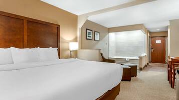 Premium bedding, pillowtop beds, in-room safe, desk