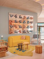 Sala de estar en el lobby