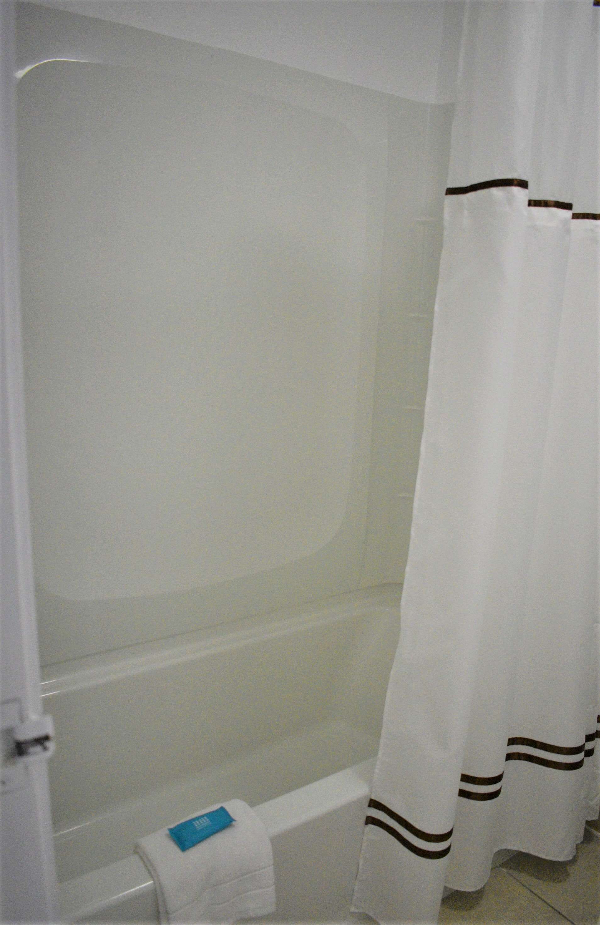 Photo - Signature Anaheim Maingate