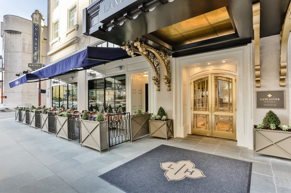 The Lancaster Hotel