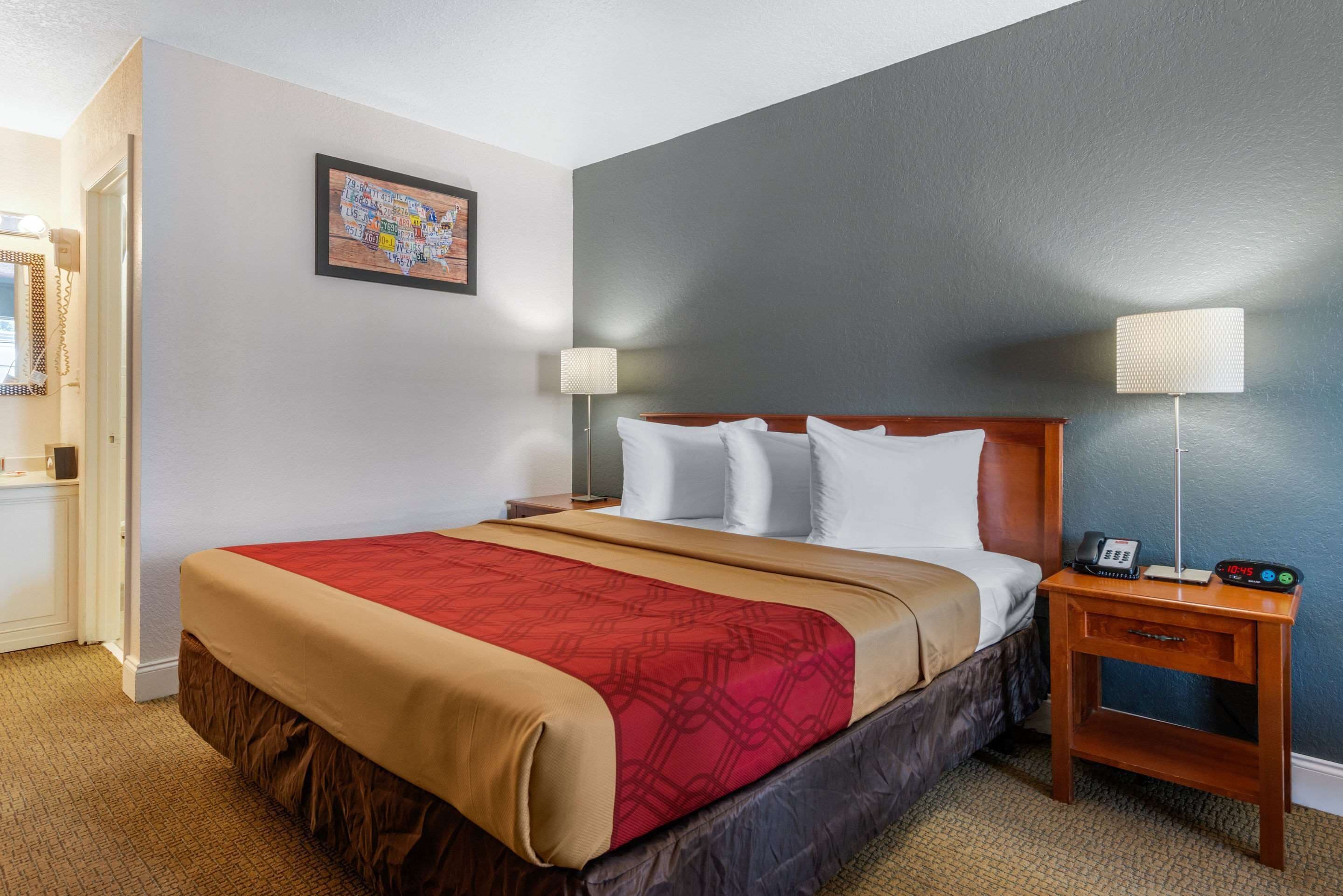 Foto - Econo Lodge Airport - RJ Stadium