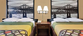 Super 8 by Wyndham Laurel