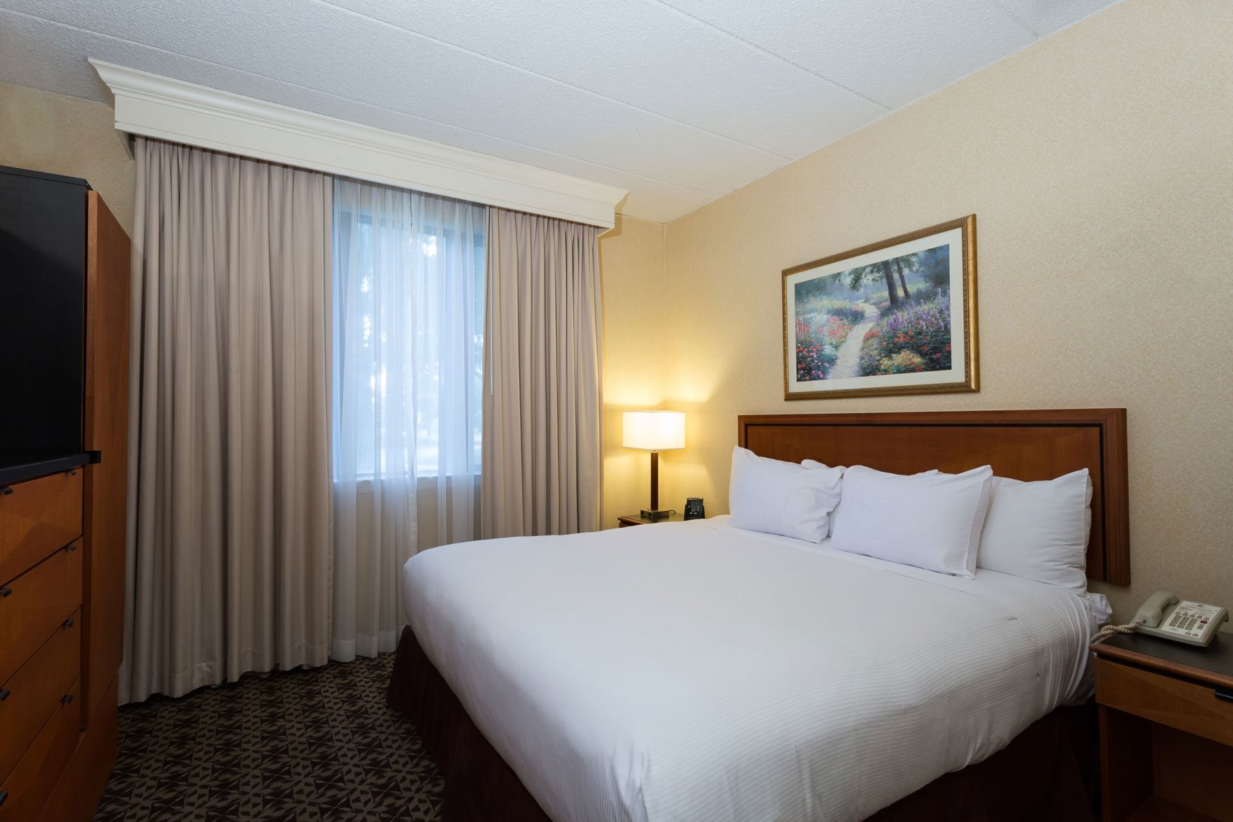 1 bedroom, premium bedding, pillow-top beds, in-room safe