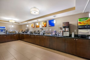 Free daily continental breakfast