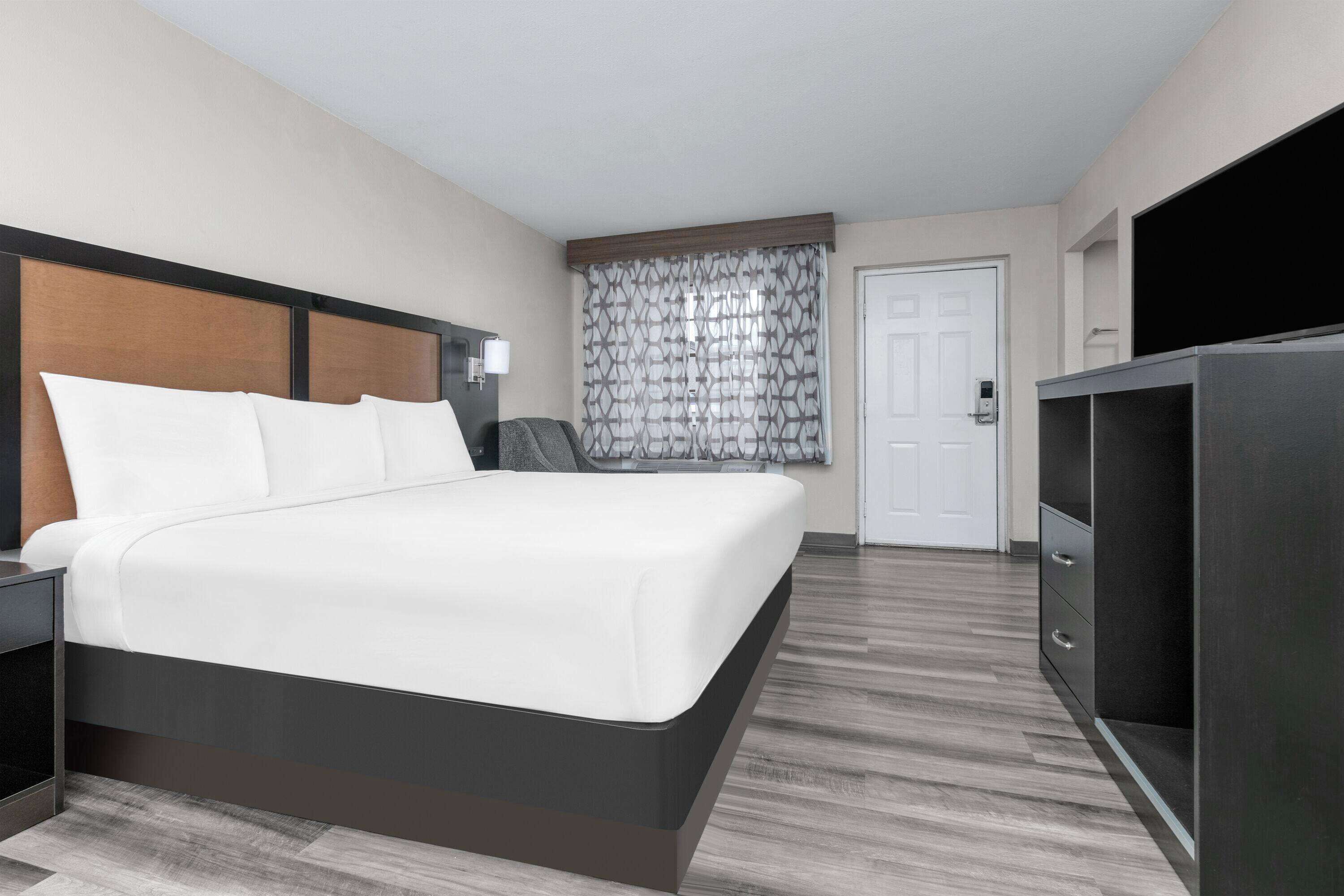 Foto - Baymont by Wyndham Austin University Area