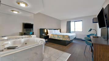 Deluxe Room, 1 King Bed, Non Smoking, Hot Tub | Blackout curtains, free WiFi, bed sheets